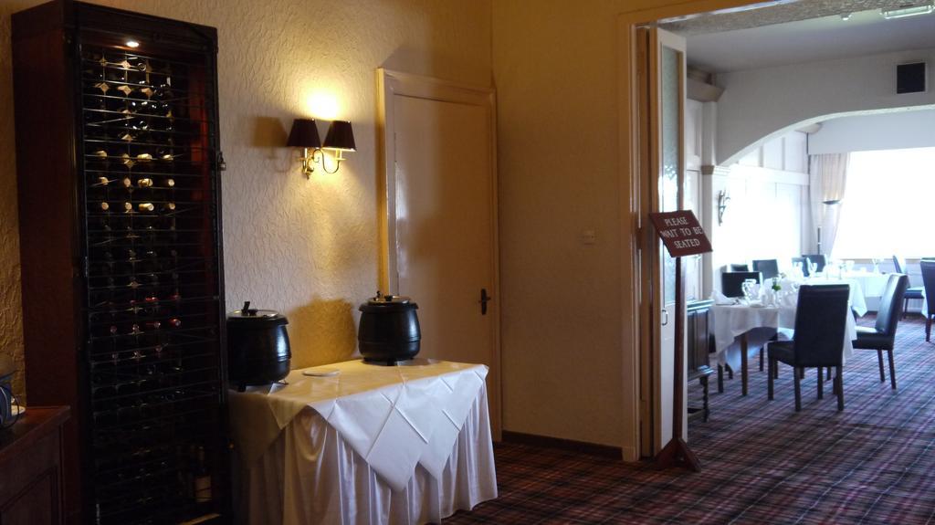 Symphony Craw'S Nest Hotel 앤스투루더 외부 사진
